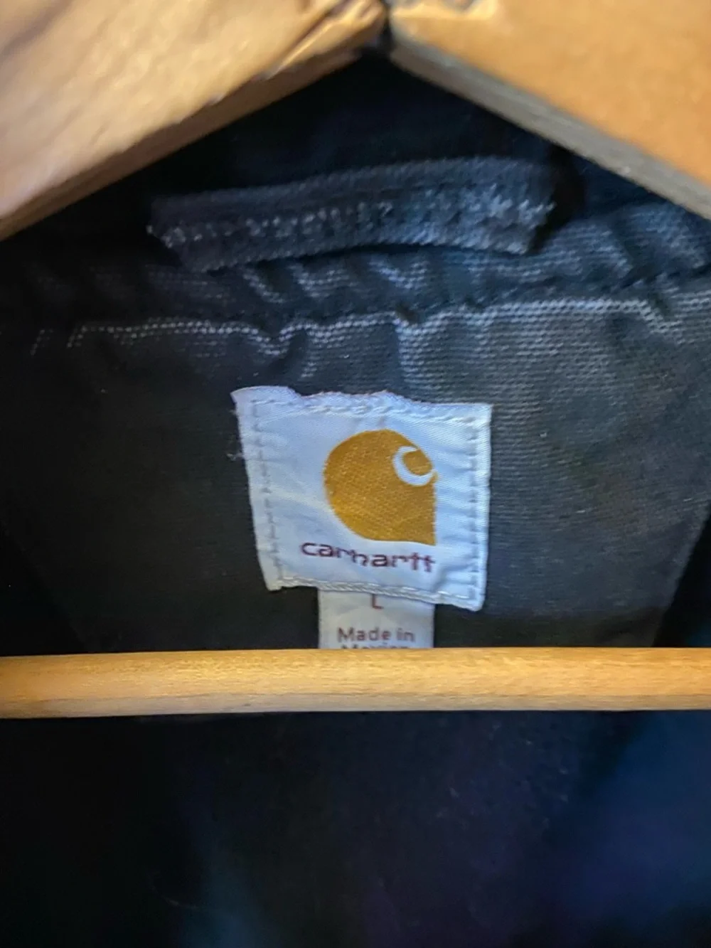 Carhartt Black Work Duck Vest with Corduroy Collar - Picture 5 of 6